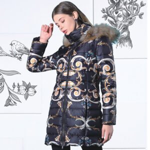 معطف ايطالي منفوخ نسائي بغطاء للرأس من الفرو