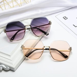 نظارة شمسية نسائية M7114