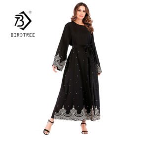 فستان بأكمام طويلة