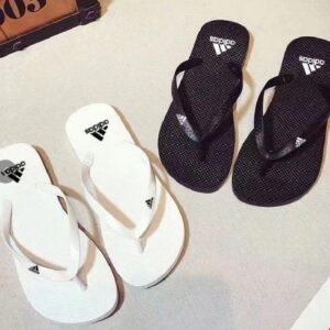 زنوبة اديداس