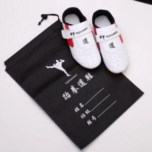 حذاء خاص للتايكوندو