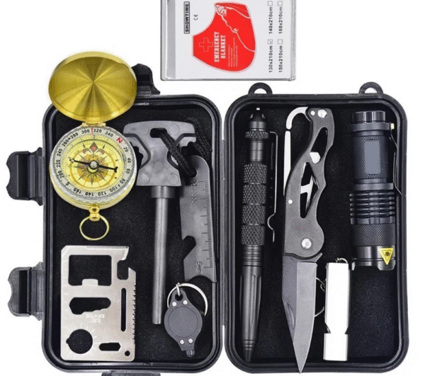 معدات طوارئ رحلات