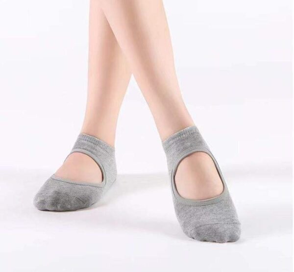 جوارب يوغا yoga socks