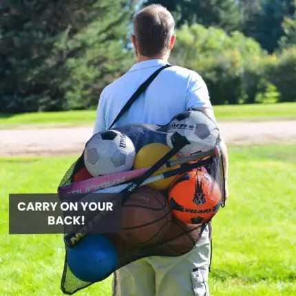 Mesh bag for carrying balls