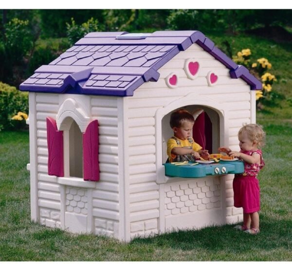 plastic playhouse for children