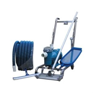 Manual pool cleaning machine