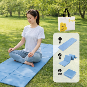 Foldable yoga mat with bag